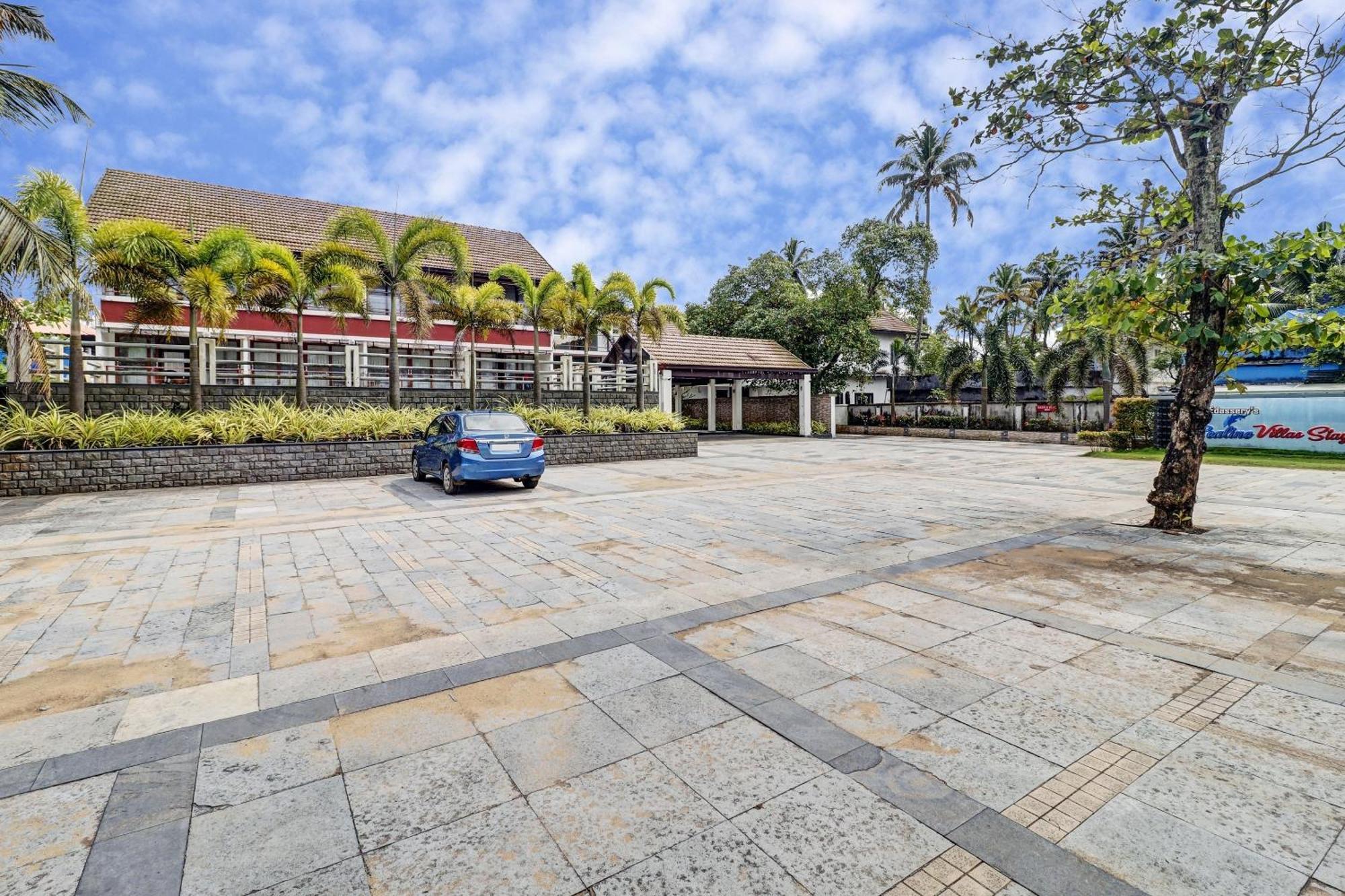 Townhouse Oak Edassery'S Sealine Villa Stay Коччи Экстерьер фото